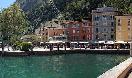 Europa - Skypool & Panorama Hotel Riva del Garda