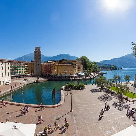 Hotel Europa - Skypool & Panorama Riva del Garda